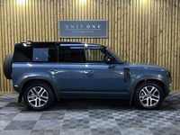 Used Land Rover Defender HSE 300 HP (220 kW) 2020 Blue Estate