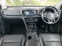 Used Kia Sportage 2018 White SUV