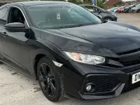 Used Honda Civic SR 126 HP (92 kW) 2018 Crystal black Hatchback