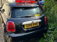 Używany Mini Cooper D Hatch 2015 Czarny Hatchback