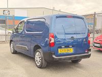 Used Citroën Berlingo 100 HP (73 kW) 2019 Blue MPV