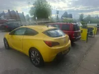 Second-hand Vauxhall Astra GTC SRi 2013 Galben Hatchback