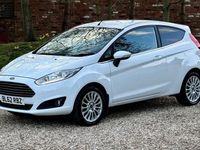 Used Ford Fiesta Titanium 2012 White Hatchback