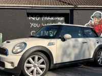 Used Mini Cooper S Hatch 173 HP (127 kW) 2009 White Hatchback