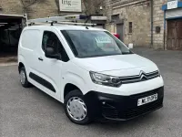 Used Citroën Berlingo 75 HP (55 kW) 2021 White MPV