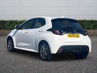 Second-hand Toyota Yaris Hybrid 2024 Alb Hatchback