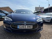 Używany Tesla Model S 231 kW (315 KM) 2015 Niebieski Hatchback