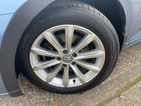 Usado VW Passat Business 150 HP (110 kW) 2017 Azul Sedan