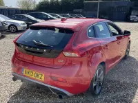 Used Volvo V40 R-Design 115 HP (84 kW) 2013 Red Hatchback