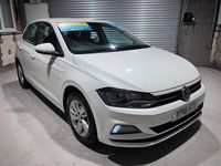 Used VW Polo SE 95 HP (69 kW) 2018 White Hatchback