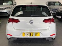 Used VW Golf VII R-line 150 HP (110 kW) 2019 White Hatchback