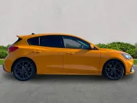 Used Ford Focus ST 190 HP (139 kW) 2020 Orange Hatchback