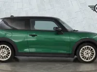 Used Mini Cooper Hatch 156 HP (114 kW) 2024 Green Hatchback