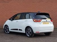 Used Honda Jazz Hybrid 109 HP (80 kW) 2022 White Hatchback