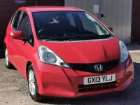 Begagnad Honda Jazz ES 99 HK (72 kW) 2013 Röd Halvkombi