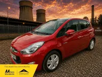 Used Hyundai ix20 Style 89 HP (65 kW) 2011 Red Hatchback