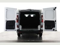 Begagnad Renault Trafic 150 HK (110 kW) 2024 Vit Minibuss