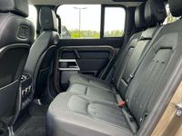 Usado Land Rover Defender First Edition 240 HP (176 kW) 2020 Castanho SUV