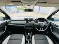 Used Skoda Fabia SE 90 HP (66 kW) 2015 Blue Estate