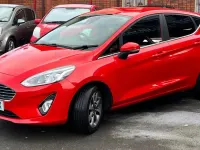Second-hand Ford Fiesta Zetec 100 CP (73 kW) 2018 Roșu Hatchback