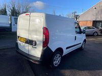 Used Fiat Doblò 95 HP (69 kW) 2017 White MPV