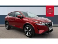 Used Nissan Qashqai N-Connecta 190 HP (139 kW) 2023 Red SUV