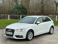 Used Audi A3 Sportback 110 HP (80 kW) 2015 White Hatchback
