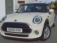 Usado Mini Cooper Classic 136 CV (100 kW) 2019 Blanco Utilitario