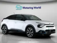 Begagnad Citroën e-C4 Shine 100 kW (136 HK) 2022 Halvkombi