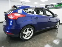 Begagnad Ford Focus Titanium 120 HK (88 kW) 2017 Blå Halvkombi
