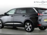 Used Peugeot 5008 Allure+ 129 HP (94 kW) 2022 Black SUV