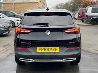 Used Vauxhall Grandland X Elite 130 HP (95 kW) 2019 Black SUV