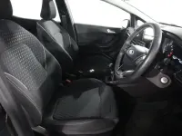 Used Ford Fiesta Zetec 101 HP (74 kW) 2017 Grey Hatchback