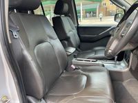 Used Nissan Navara 360º 174 HP (127 kW) 2007 Silver Pickup