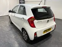 Used Kia Picanto Air 84 HP (61 kW) 2015 White Hatchback