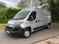 Used Citroën Relay 140 HP (102 kW) 2022 Silver Van