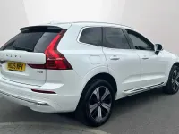 Used Volvo XC60 Core 345 HP (253 kW) 2025 White SUV