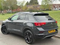 Usado VW T-Roc Black Edition 2021 Gris SUV
