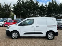 Used Peugeot Partner 131 HP (96 kW) 2020 White MPV