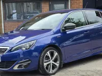 Używany Peugeot 308 GT-line 120 KM (88 kW) 2017 Niebieski Hatchback