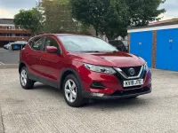 Used Nissan Qashqai Acenta Premium 115 HP (84 kW) 2019 Red SUV