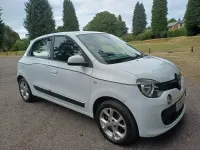Used Renault Twingo Dynamique 70 HP (51 kW) 2015 White Hatchback