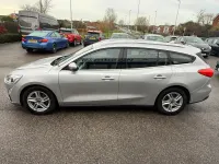 Używany Ford Focus Zetec 95 KM (69 kW) 2019 Szary Kombi
