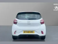 Begagnad Hyundai i10 SE 67 HK (49 kW) 2020 Vit Halvkombi