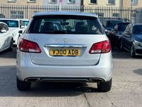 Used Mercedes B200 Executive 156 HP (114 kW) 2017 Silver MPV