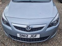 Second-hand Vauxhall Astra SRi 165 CP (121 kW) 2012 Argintiu Hatchback