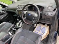 Used Ford S-MAX Titanium X 200 HP (147 kW) 2011 Black MPV