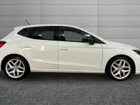 Używany Seat Ibiza FR 94 KM (69 kW) 2020 Biały Hatchback