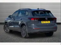 Usado VW Tiguan Life 204 HP (150 kW) 2026 Cinzento SUV