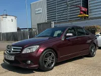 Käytetty Mercedes C220 2008 Punainen Sedan